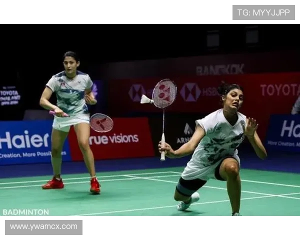 广州羽毛球队战术解析与发展策略研究探讨